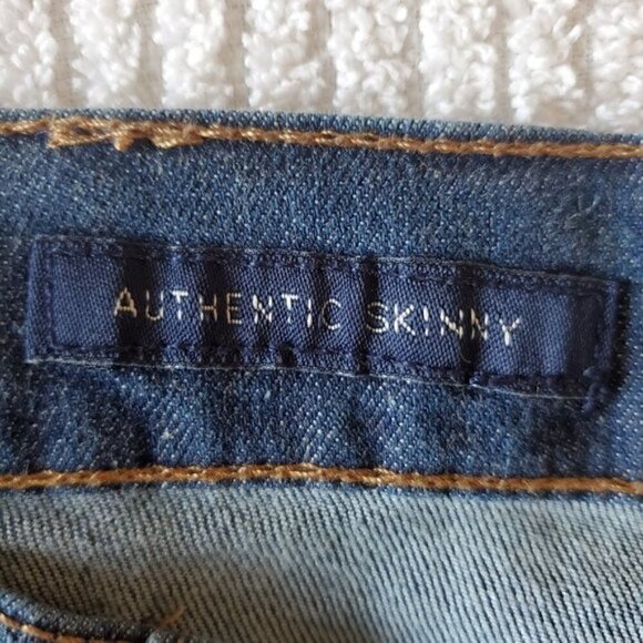 Boy's Lucky Brand Skinny Jeans - Picture 10 of 15